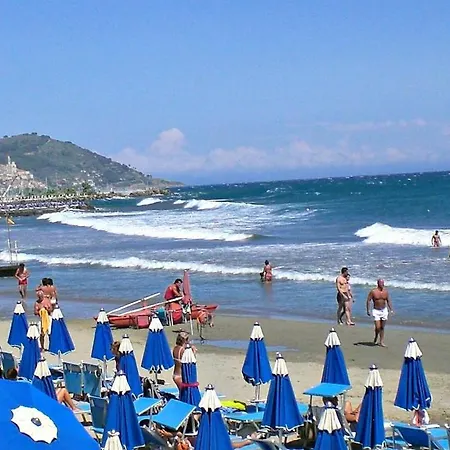 Panoramic Rural House With Garden Chiusanico