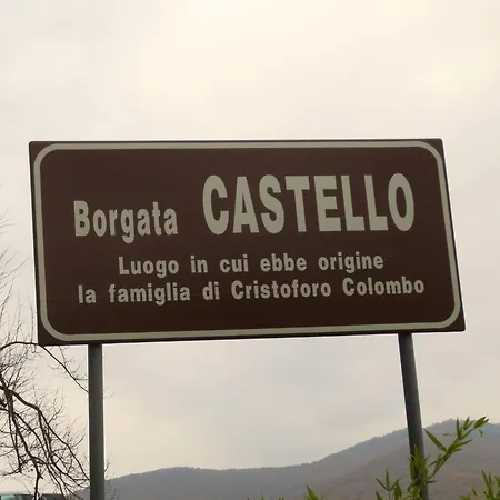 Panoramic Rural House With Garden *