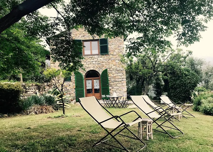 Panoramic Rural House With Garden Chiusanico