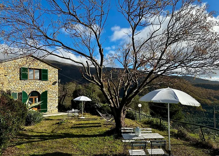 Panoramic Rural House With Garden Chiusanico